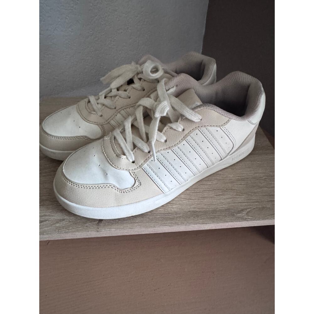 K-Swiss Women’s Sneakers Size 7